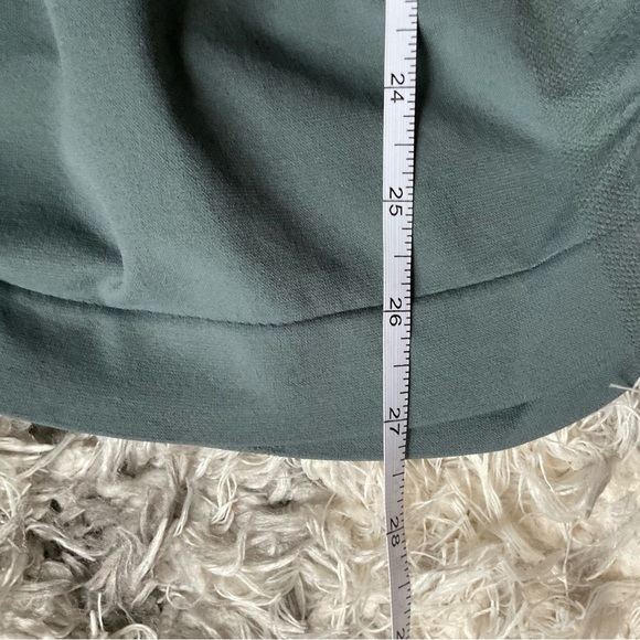 Athleta Speedlight Seamless Tank Green Size XS - Picture 7 of 7